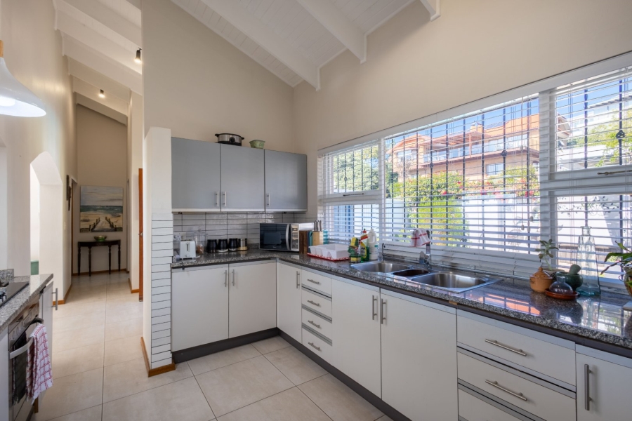 6 Bedroom Property for Sale in Cutty Sark Western Cape